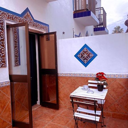 Hostal Guadalupe Torremolinos Exterior photo