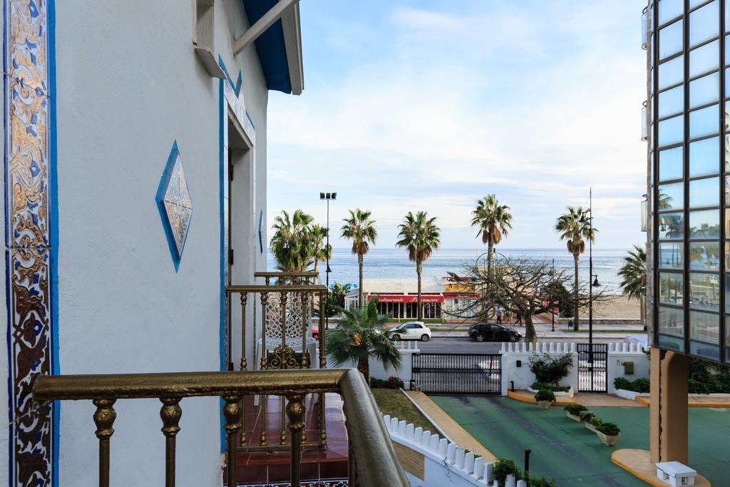 Hostal Guadalupe Torremolinos Exterior photo